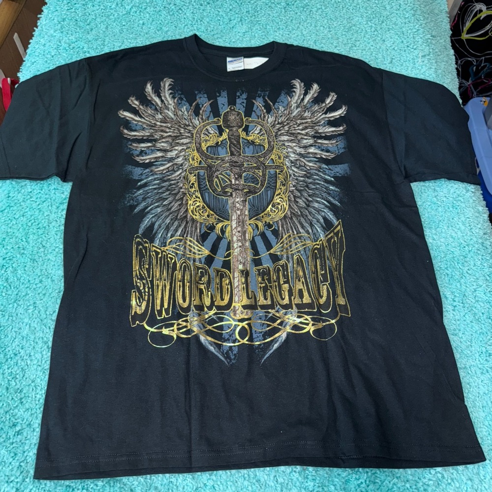 Mens Sword Legacy Graphic T-Shirt Gildan‎ Black XL Wings Warrior Knight y2k
